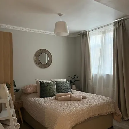 London Property Apartments For Up To 6, Next To Big Ben & London Eye Exterior photo